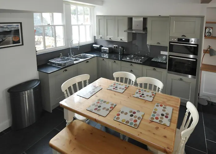 بيت للعطل Cornerstones *